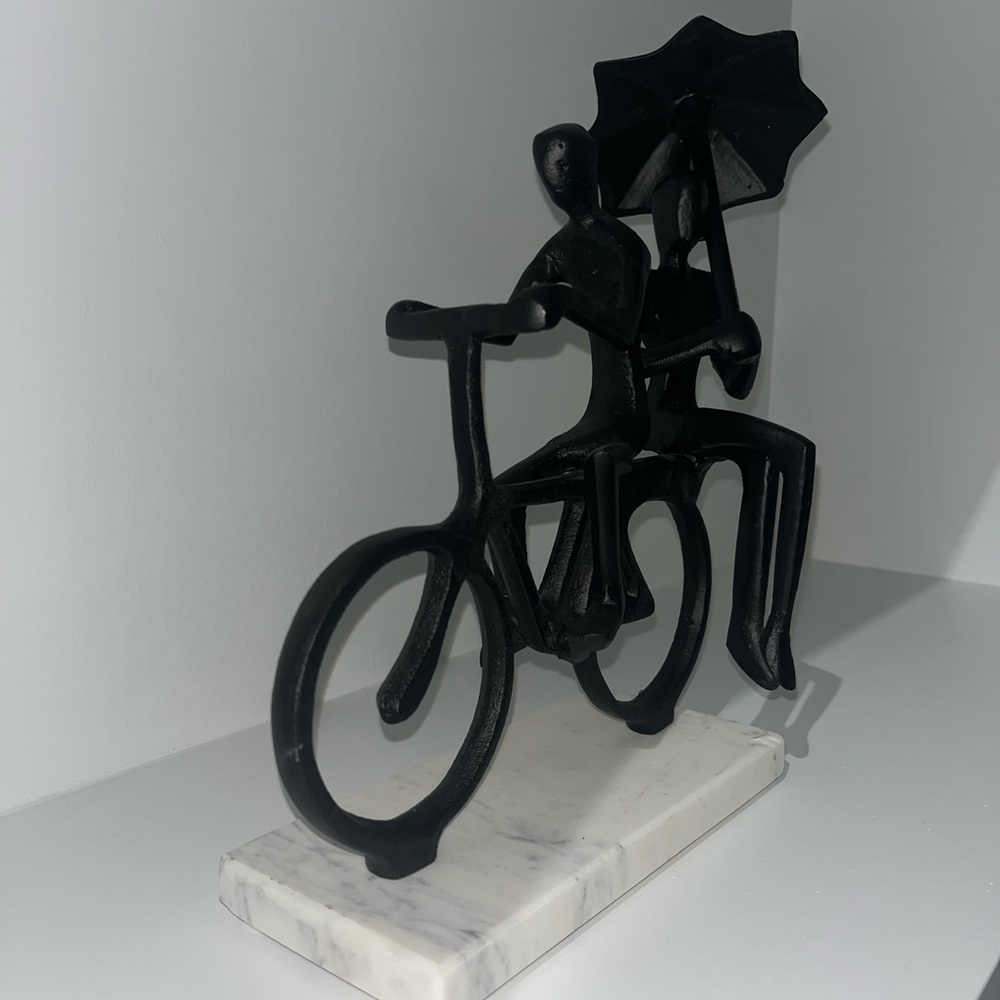 Couple Biking Statue Figurine Display Decorations
